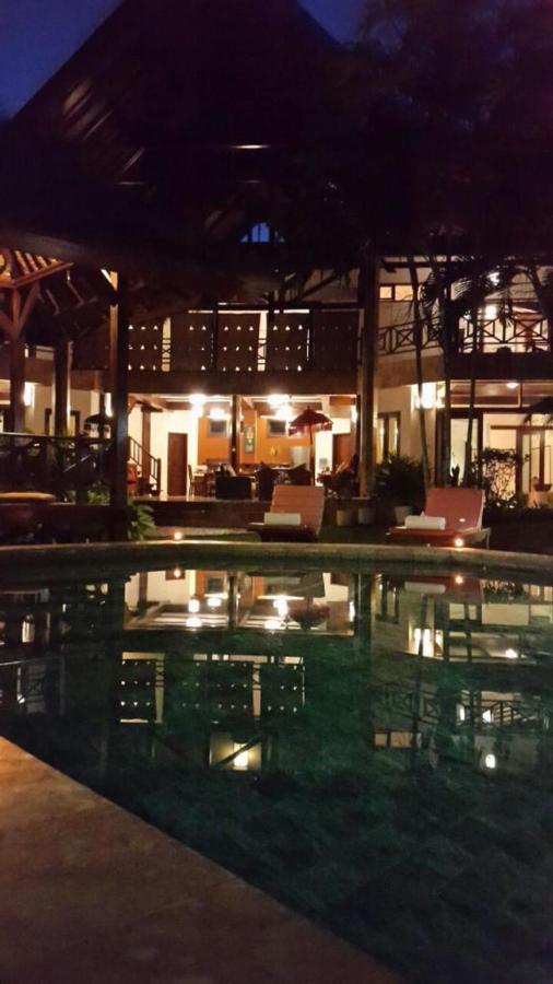 New Daria Villas Seminyak Dış mekan fotoğraf